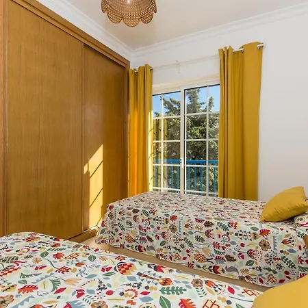 Holiday home Blue By Algarvemanta Manta Rota