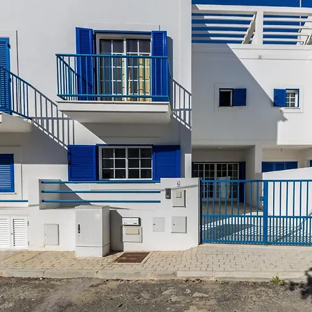 Holiday home Blue By Algarvemanta