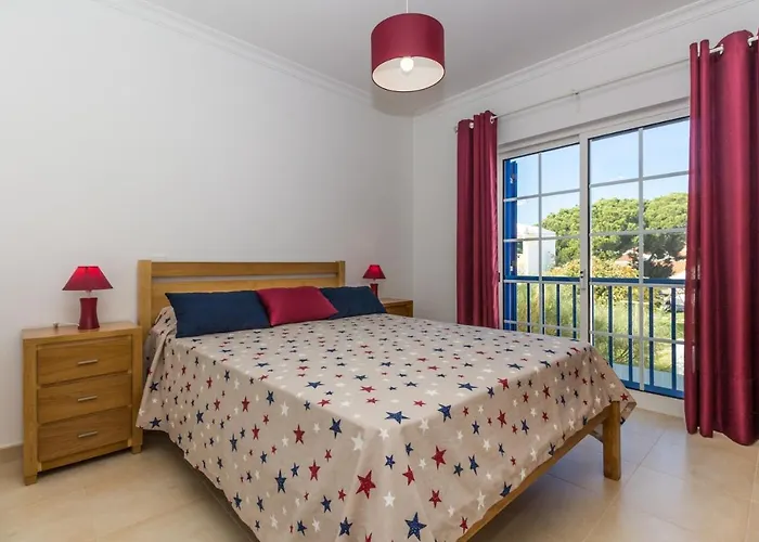 펜션 Blue By Algarvemanta 만타로타